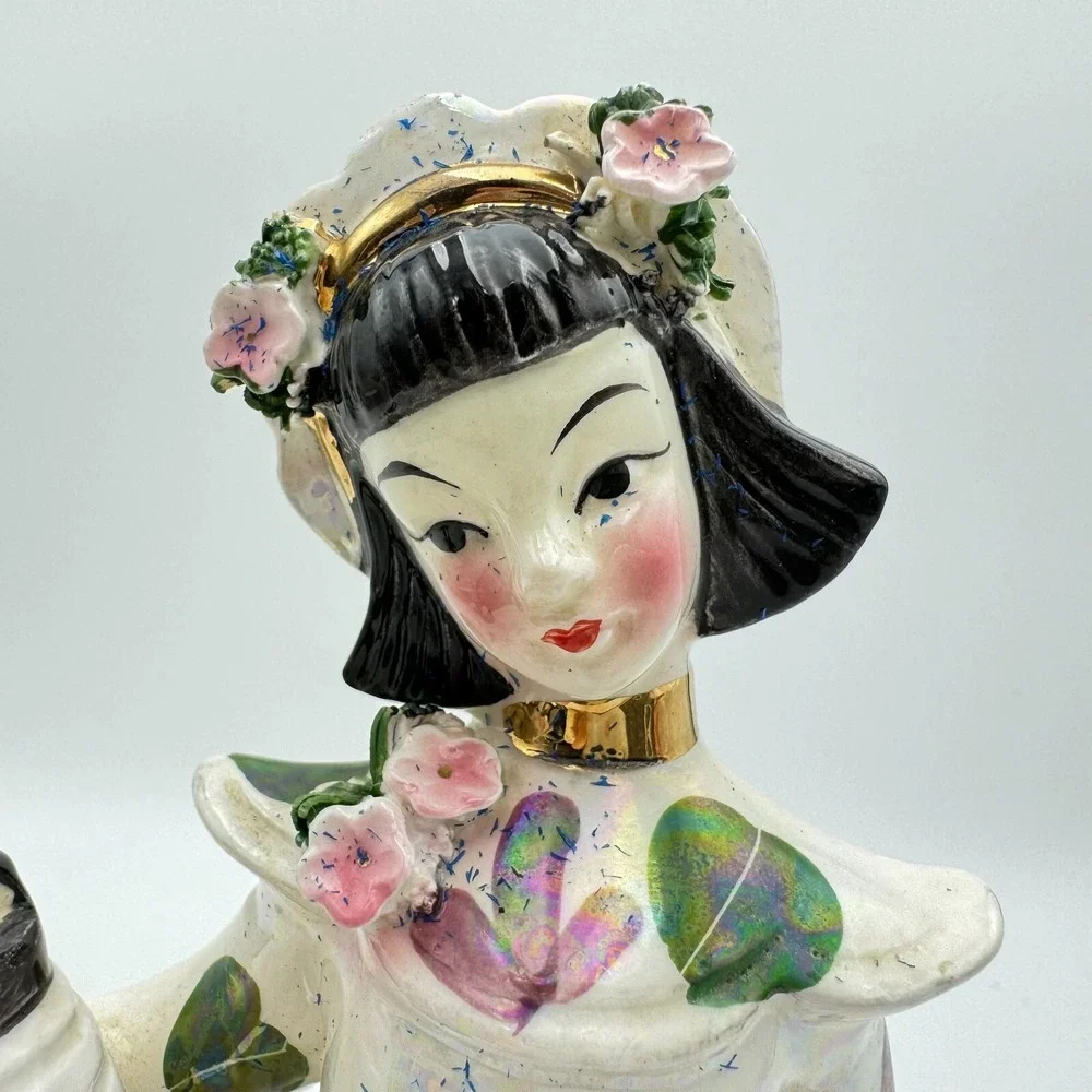Vintage 1955 Signed Geo Z. Lefton Porcelain East Asian Dancer Lantern Pink Green